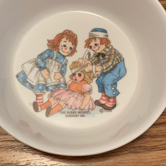 Vintage 1969 Oneida Raggedy Ann & Andy Children’s Dinnerware Set - Picture 5 of 11